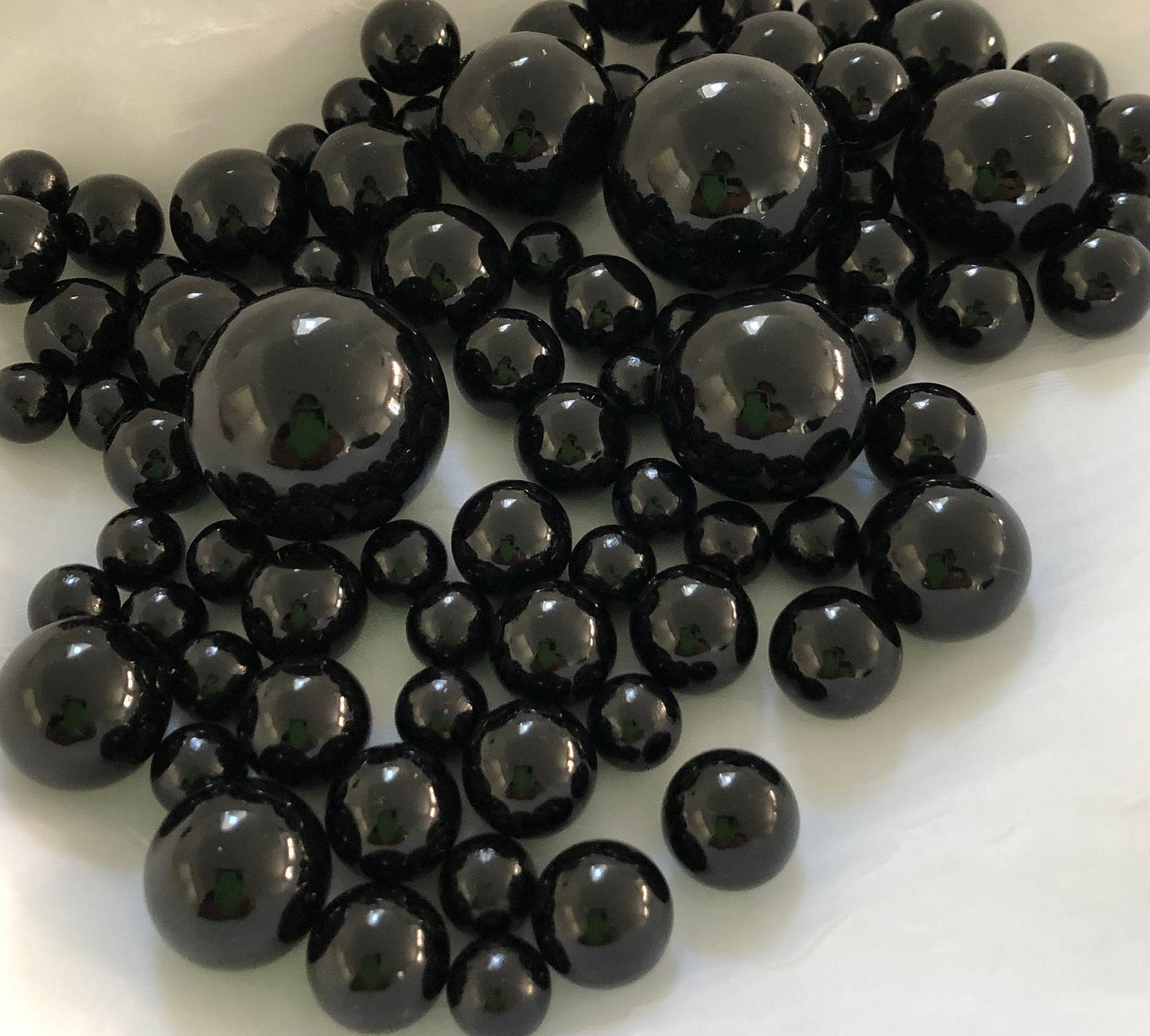 100 Black Pearls Use For Floating Vase Filler Pearls Centerpiece Decor, Use for make up brush holder