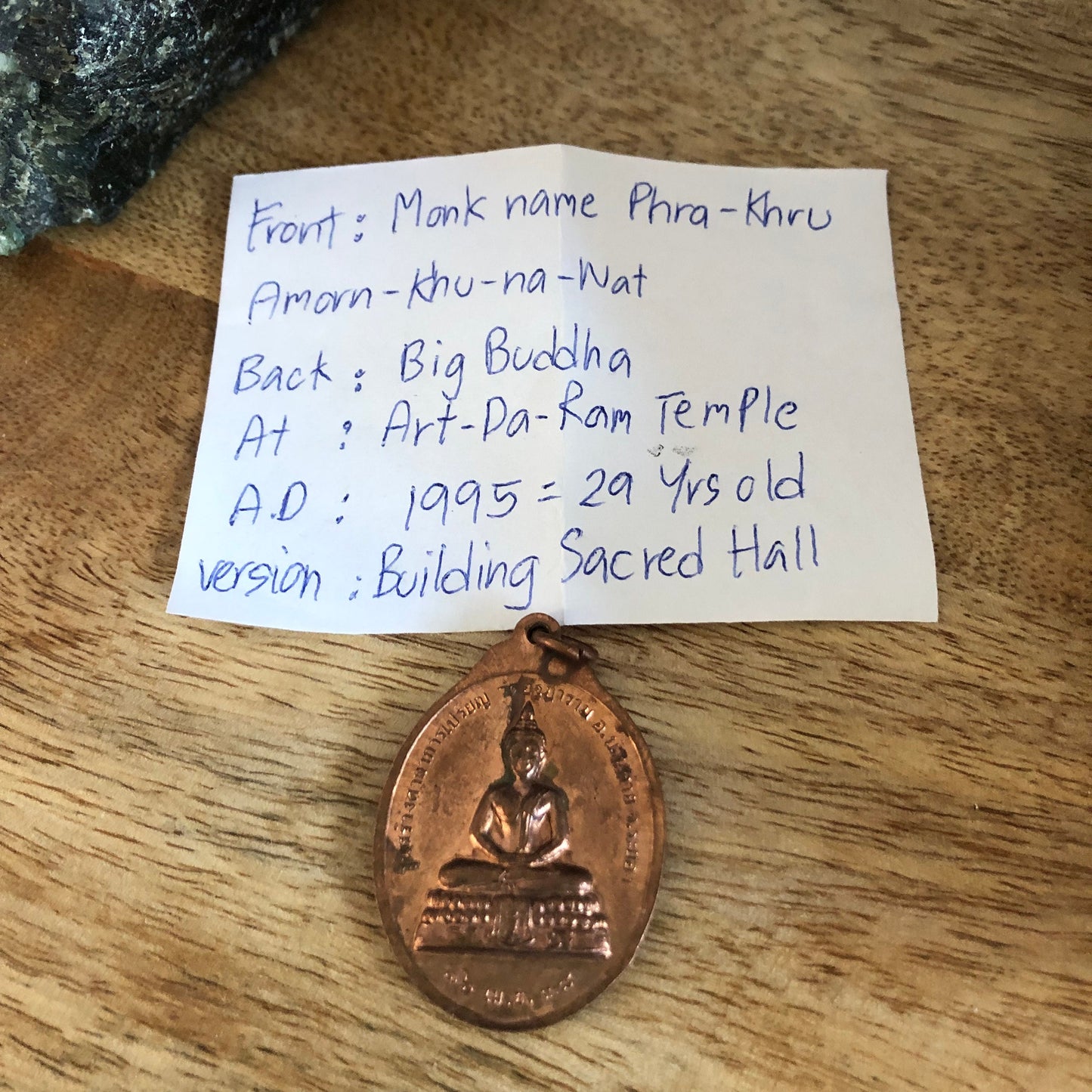 Big Buddha Amulet, Monk: Phra Khru Amorn Khu-na-nat, At Art Da Ram Temple, AD 1995, 29 years old, Authentic Thailand amulets, pendants coin