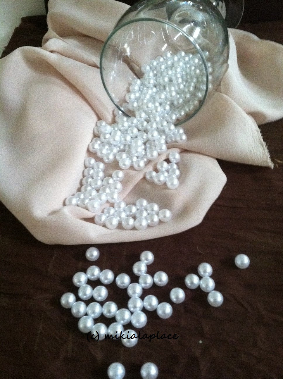 300pc 8mm Pearls Candle Vase Fillers, Floating Pearl Centerpiece, Pearl Craft Project