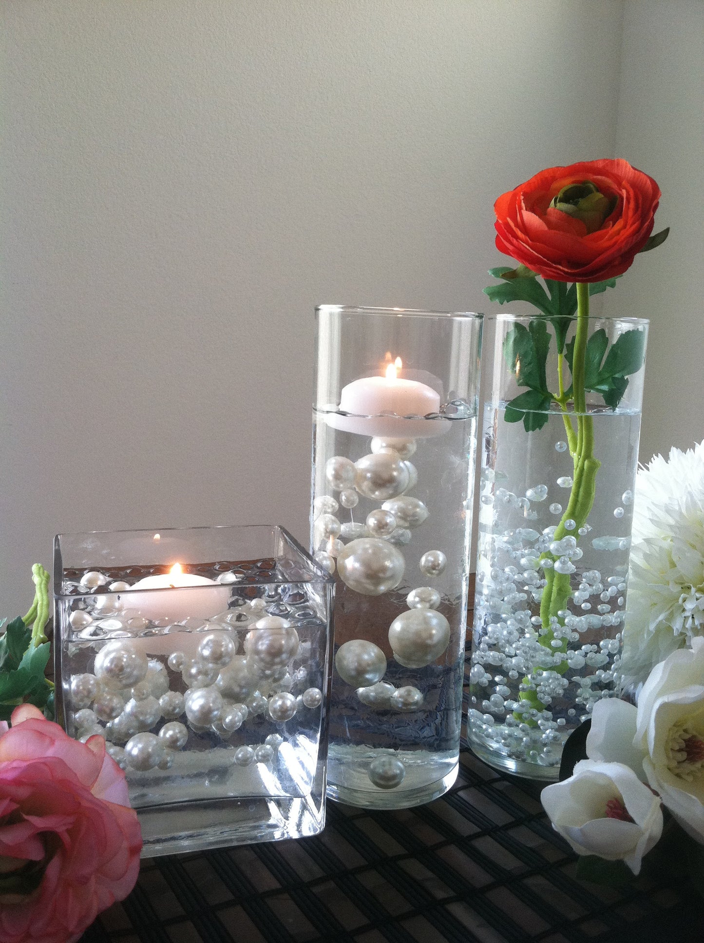 White Vase Filler Pearls, Vintage Table Scatter, Floating Pearl Decor