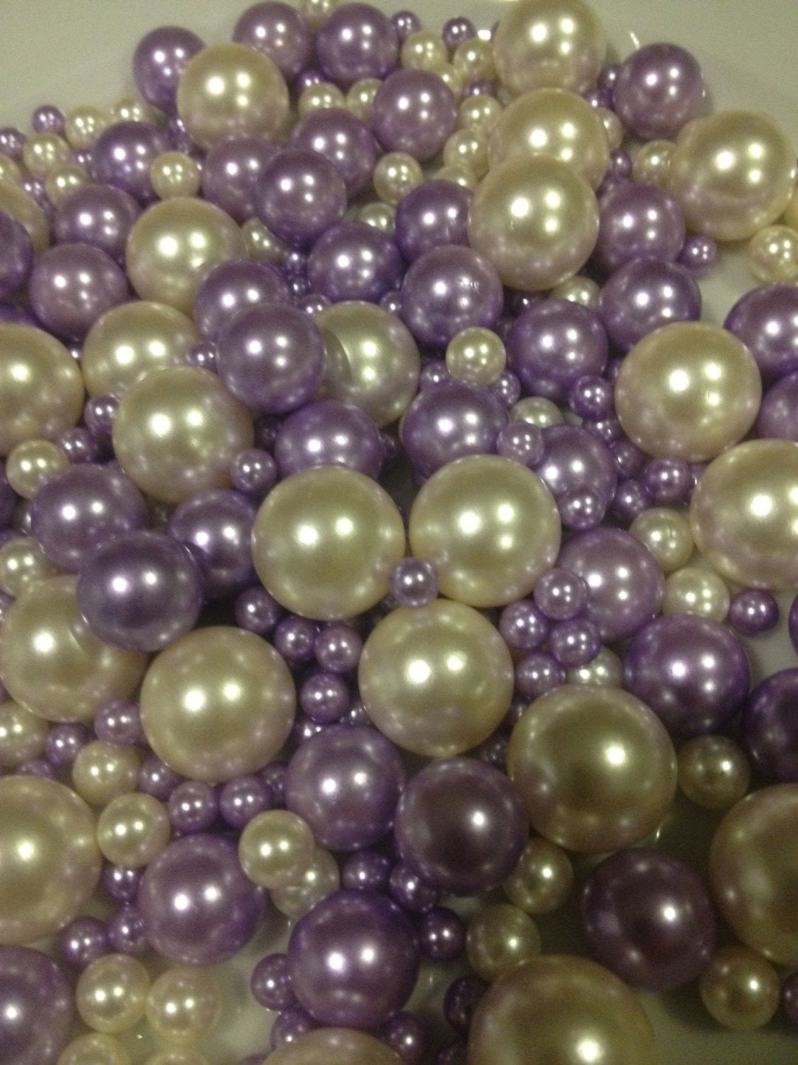 375 Pcs Ivory/Light Purple Beads No Holes Candle Plate Decor (Mix 18mm, 14mm, 8mm, 6mm) For Vase Fillers, Centerpieces