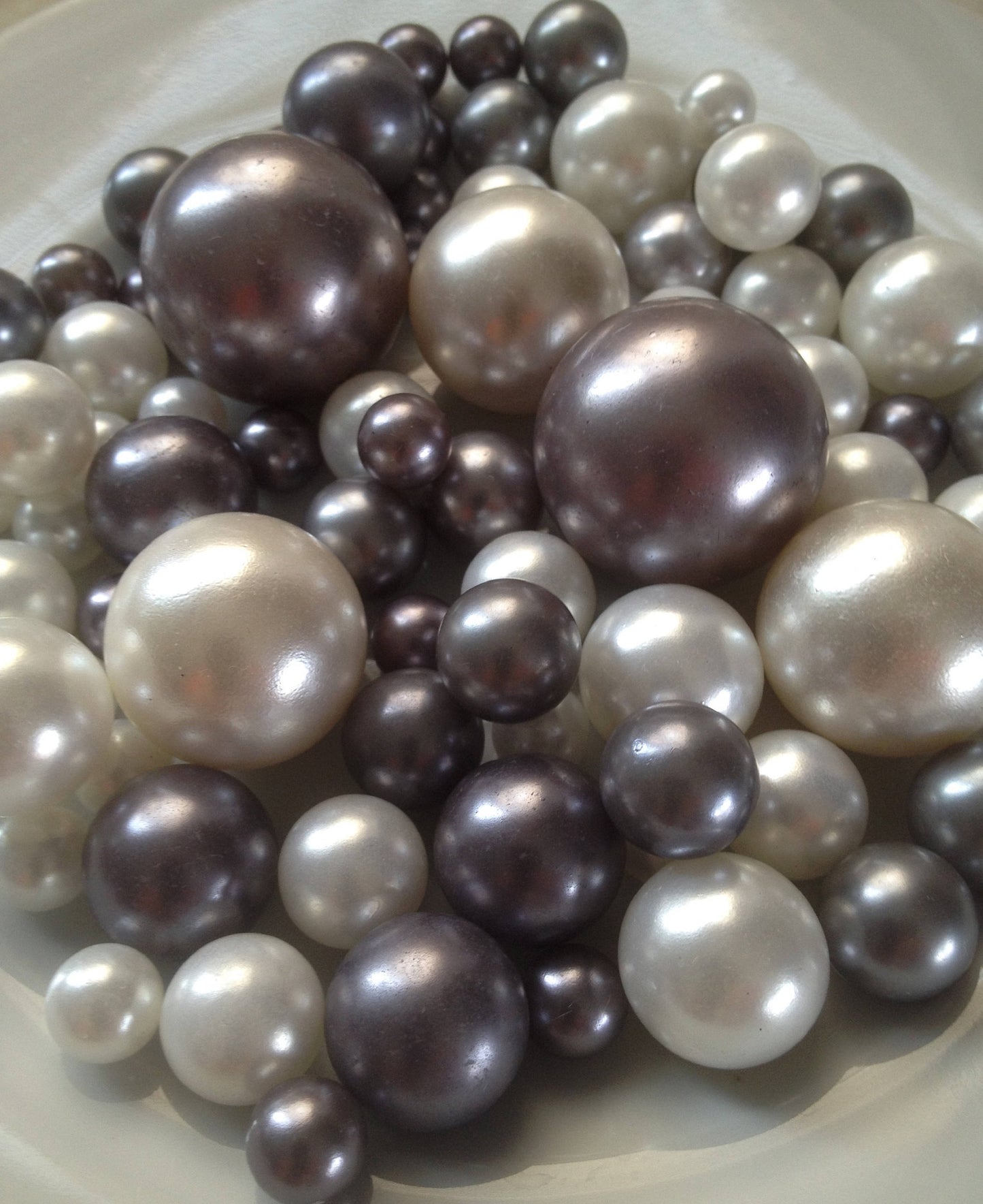 Gray/White Pearls, No Hole Pearls Vase Filler Mix, Table Scatters, Floating Pearl Centerpiece