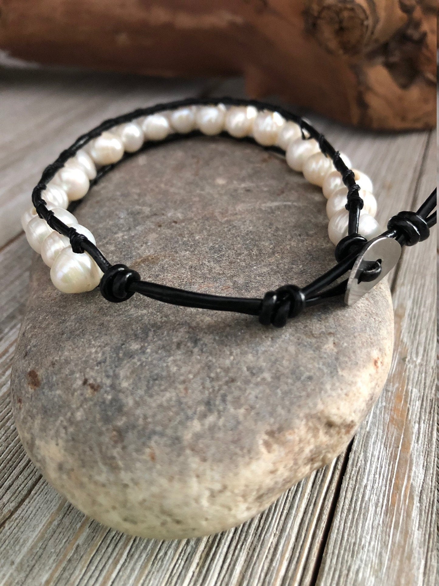 Fresh Water Pearl Leather Bracelet,  Healing property crystals, Boho bracelet, Good Luck bracelet, Mandala bracelet, Meditation bracelet