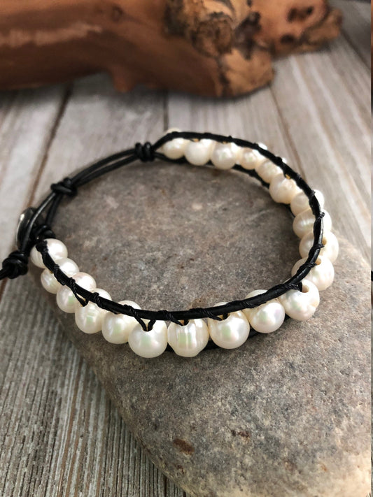 Fresh Water Pearl Leather Bracelet,  Healing property crystals, Boho bracelet, Good Luck bracelet, Mandala bracelet, Meditation bracelet