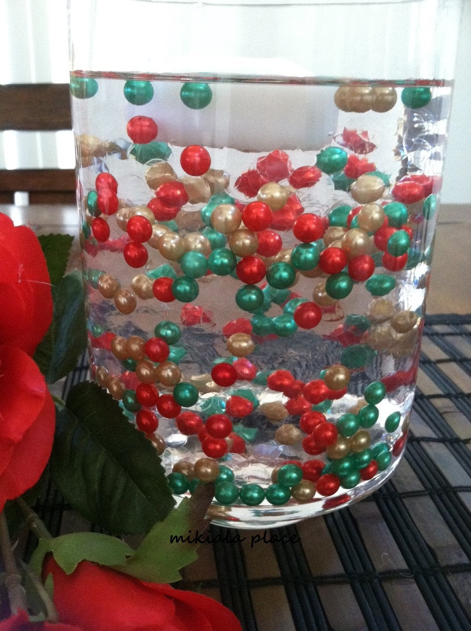 Christmas Holiday Vase Filler Pearls Floating Pearls Green Red Gold