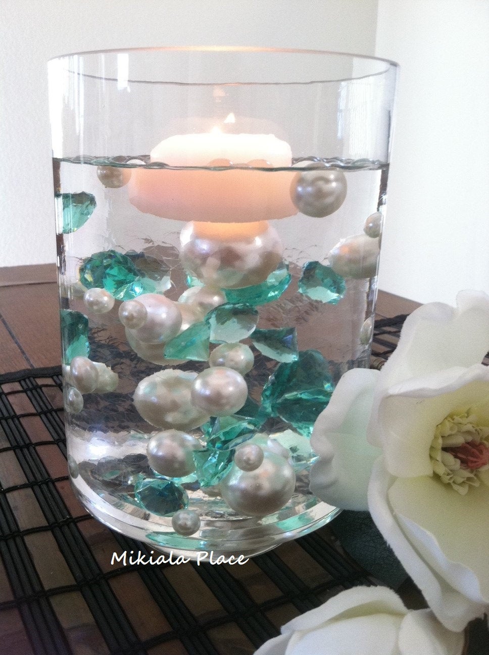 DIY 50pc Floating Jumbo Diamond & Jumbo Pearl Vase Fillers Assorted Size Kelly Green Diamond, Ivory Pearl Mixes