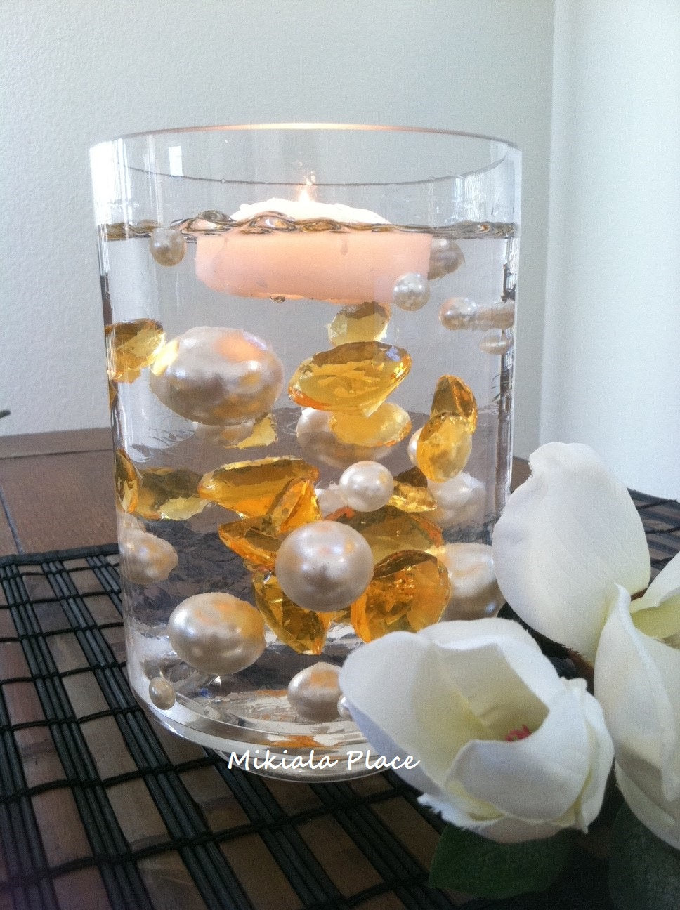 DIY 50pc Floating Jumbo Diamond & Jumbo Pearl Vase Fillers Assorted Size Gold Diamond, Ivory Pearl Mixes