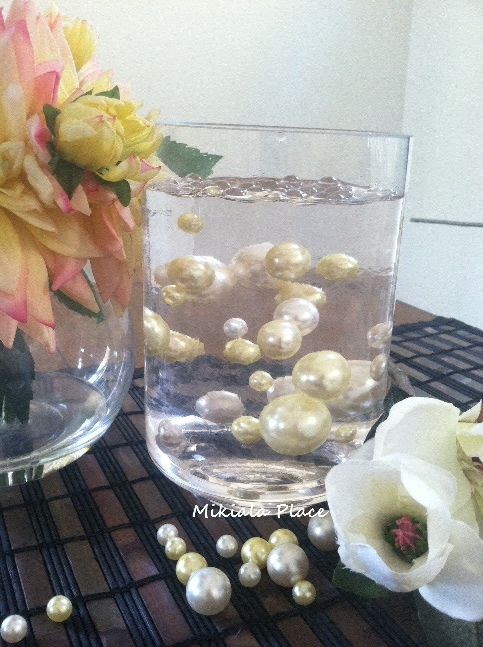 Elegant Floating Jumbo Pearls, Vase Filler Jumbo Pearls Ivory/Light Yellow Mix Size For Wedding, Birthday, Shower Table Decors