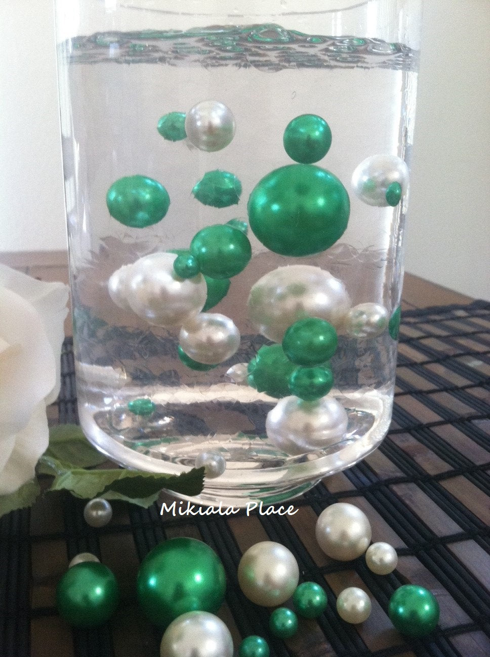 Wedding Centerpiece/Vase Filler Jumbo Pearls Ivory/Kelly-Lime Green, Table Scatter, Confetti