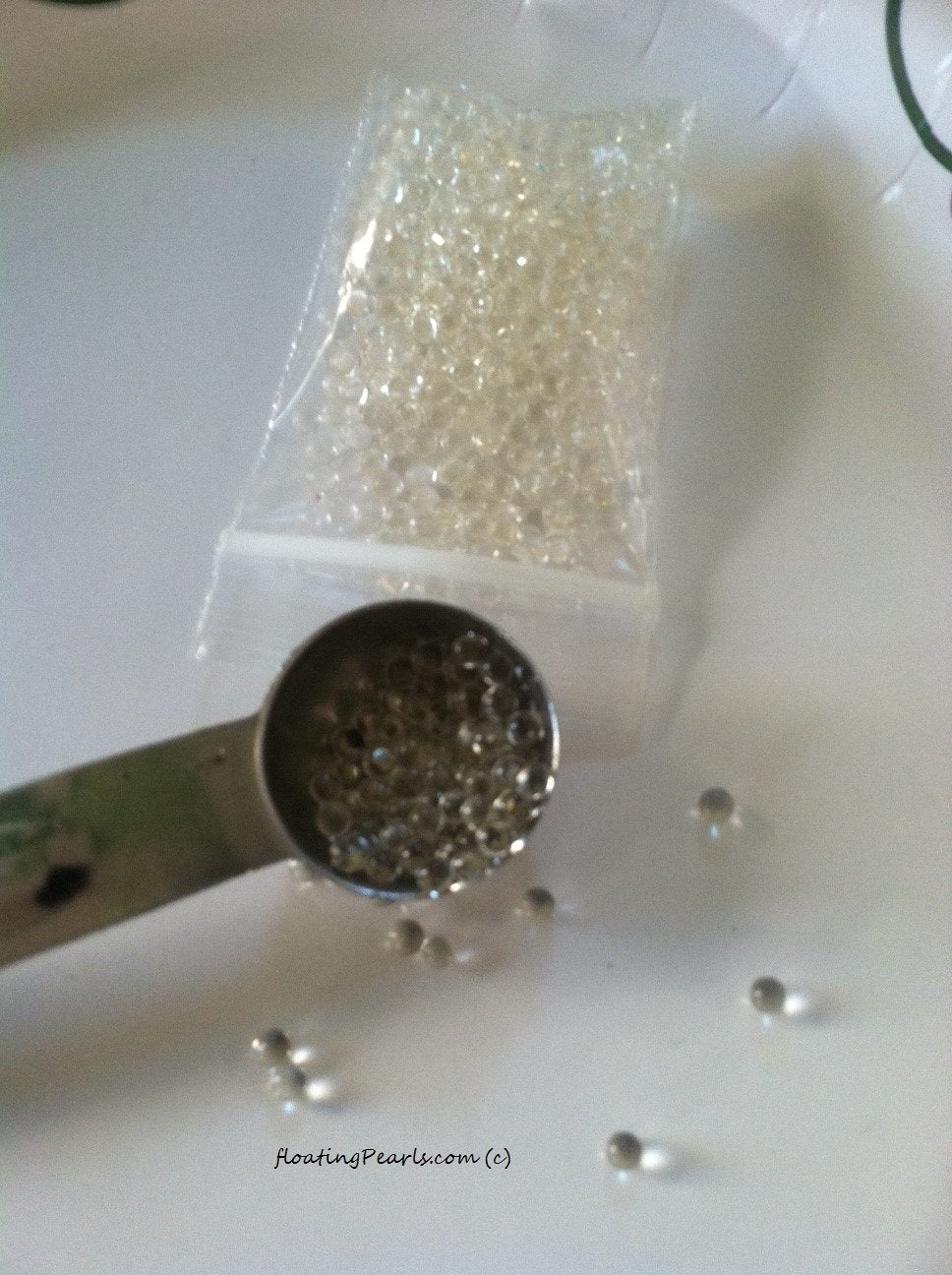 Transparent Water Gel Beads Used To Float Pearls For Centerpieces - Vase Filler